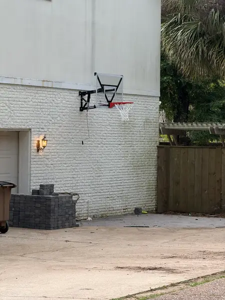 Basketball Hoop Installation in Mobile